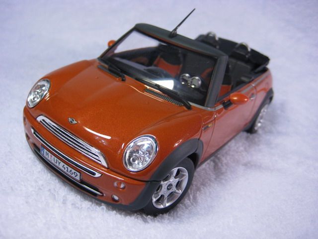 Mini Cooper Cabriolet Cararama Diecast Car Model 1/24  